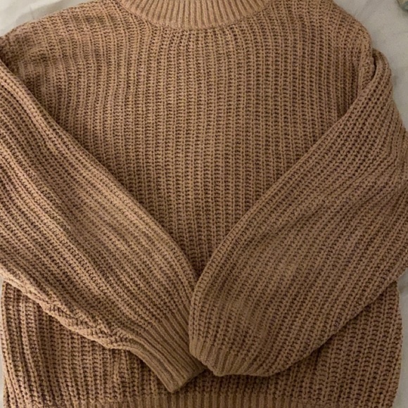Aritzia pullover sweater - Picture 4 of 5